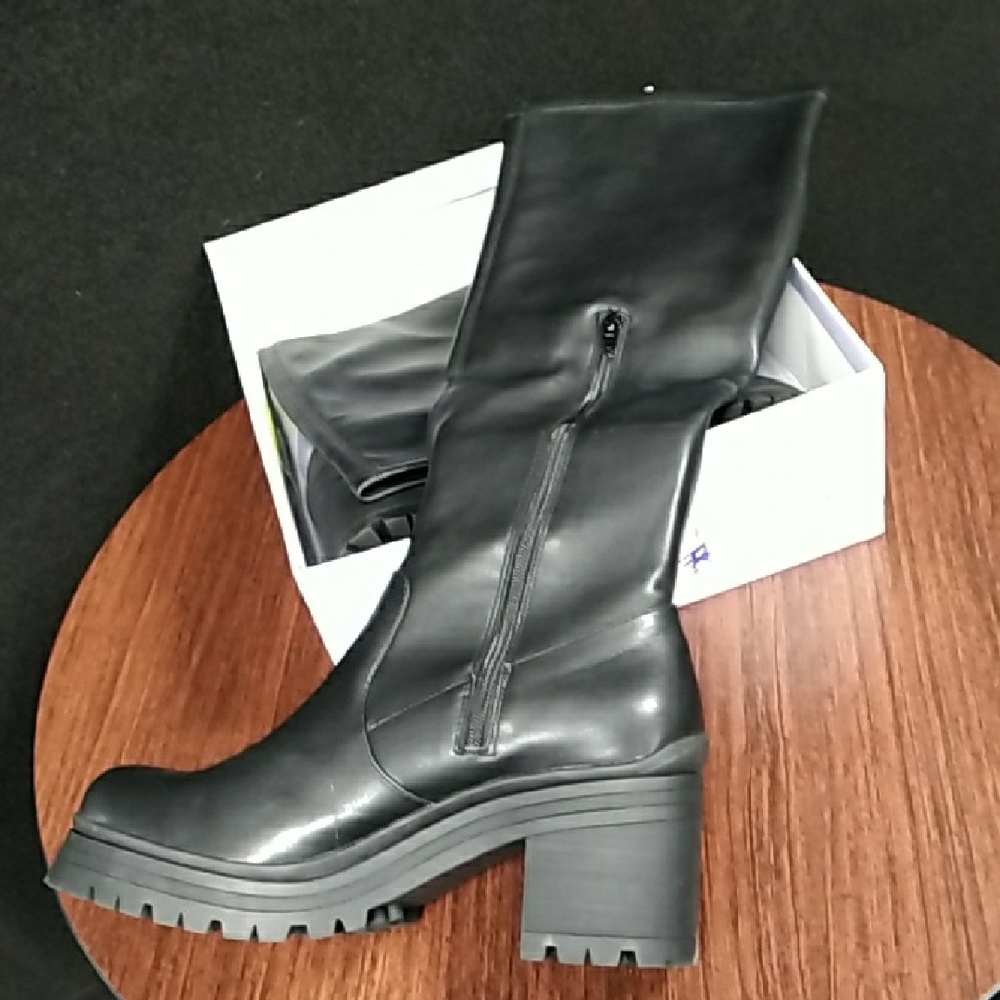 Madden Girl Coretta Platform Boots - 11